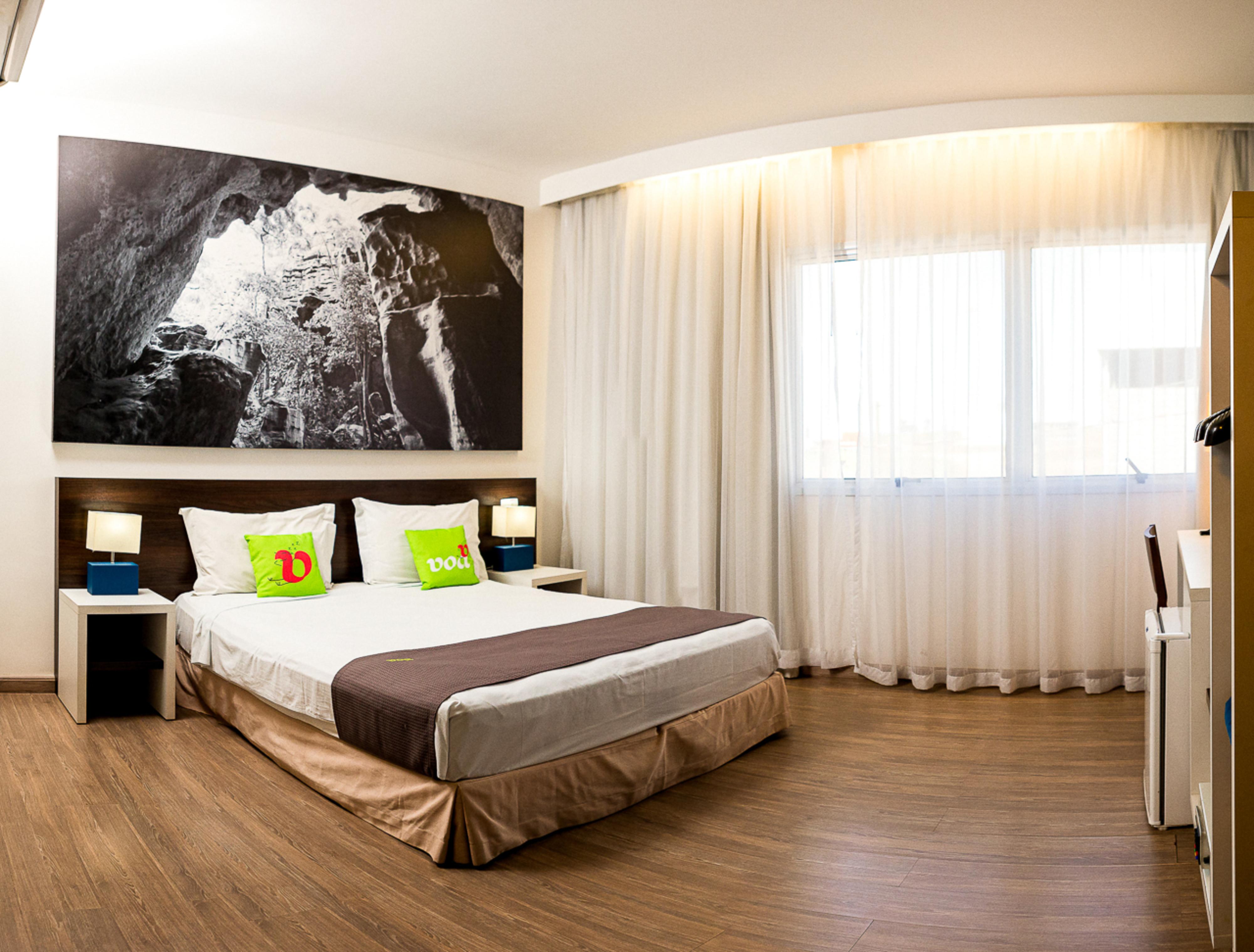 Voa Business Supreme Choice Confins 3*